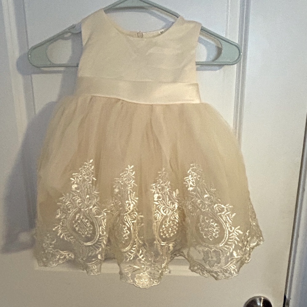Infant size 6-12 mos. lace dress with matching headband!